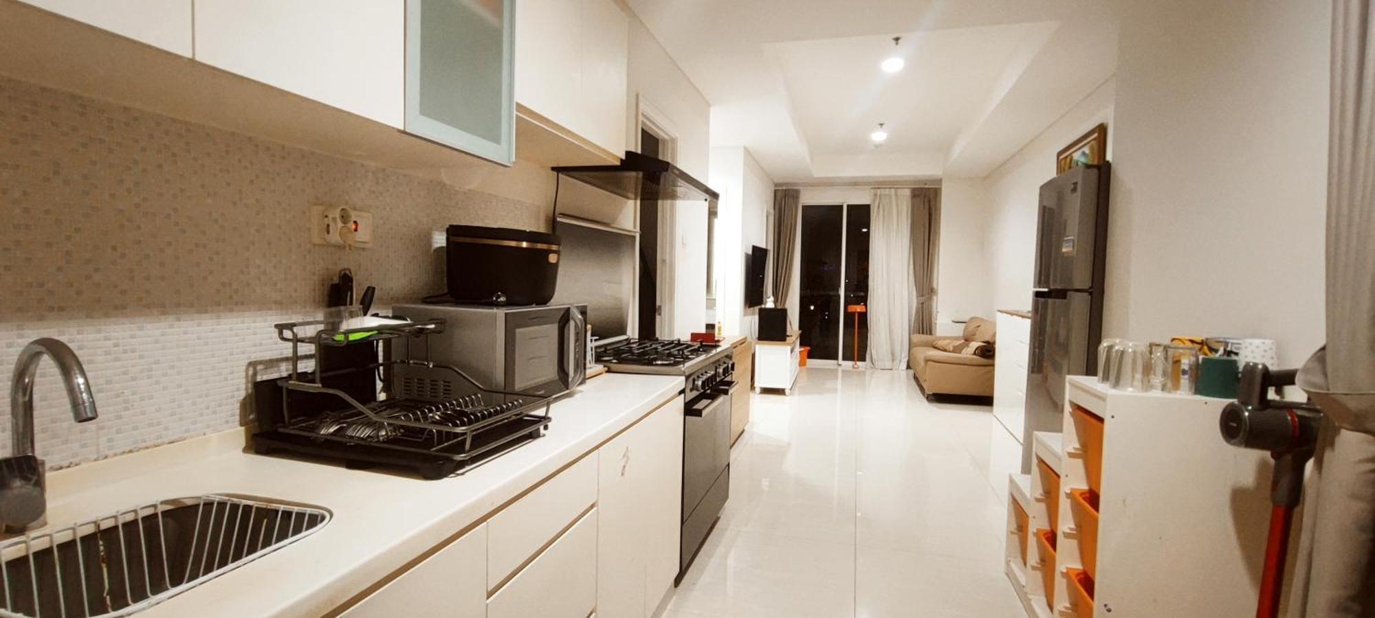 Appartamento Classy! 2Br Medit2 & Gm West Giacarta Esterno foto