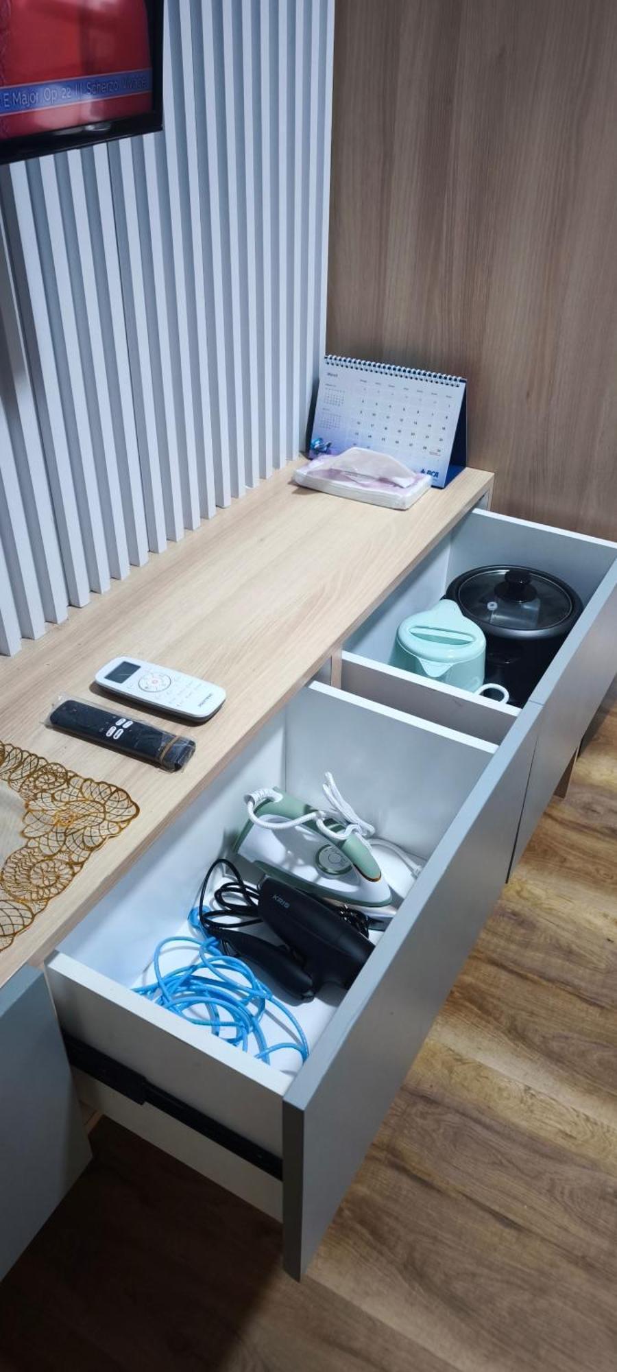 Classy! 2Br Apartment - Modern Comfort In West Jakarta Cbd Giacarta Esterno foto
